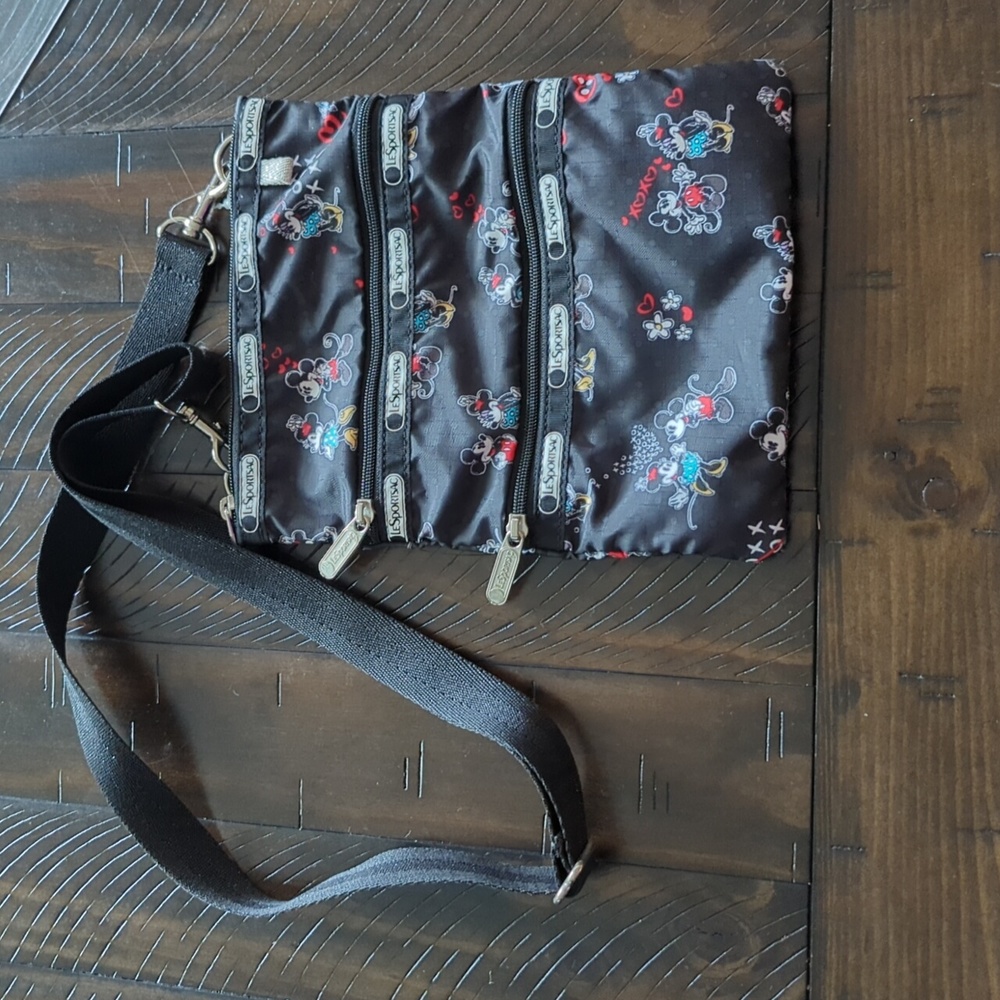 Disney Store x LeSportsac Mickey Loves Minnie 3 Zip Crossbody Bag